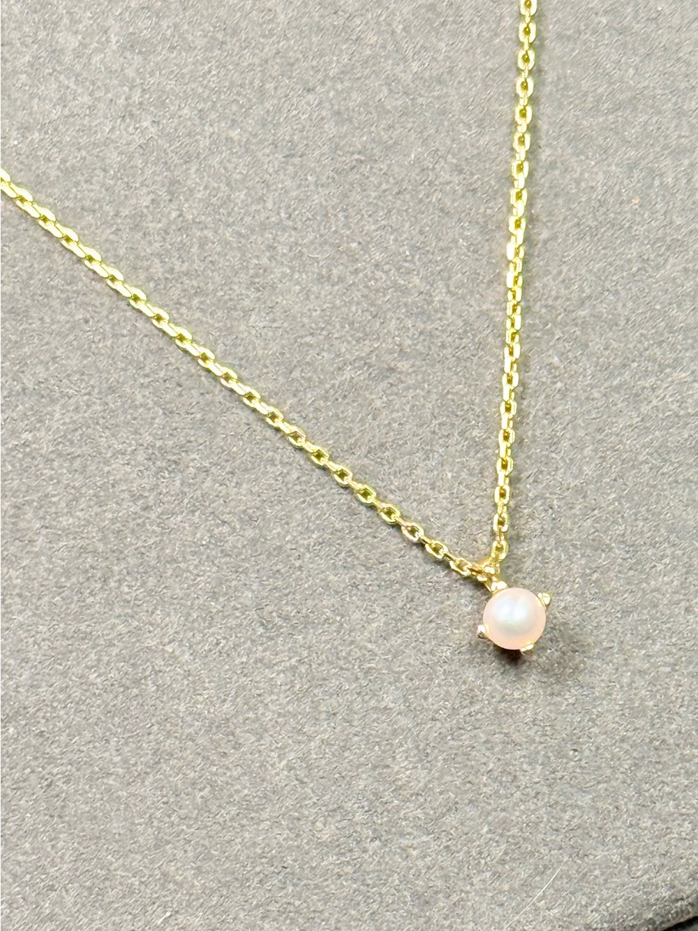 Kendra Scott Maisie Gold Pendant Necklace in 18k Vermeil with Pearl